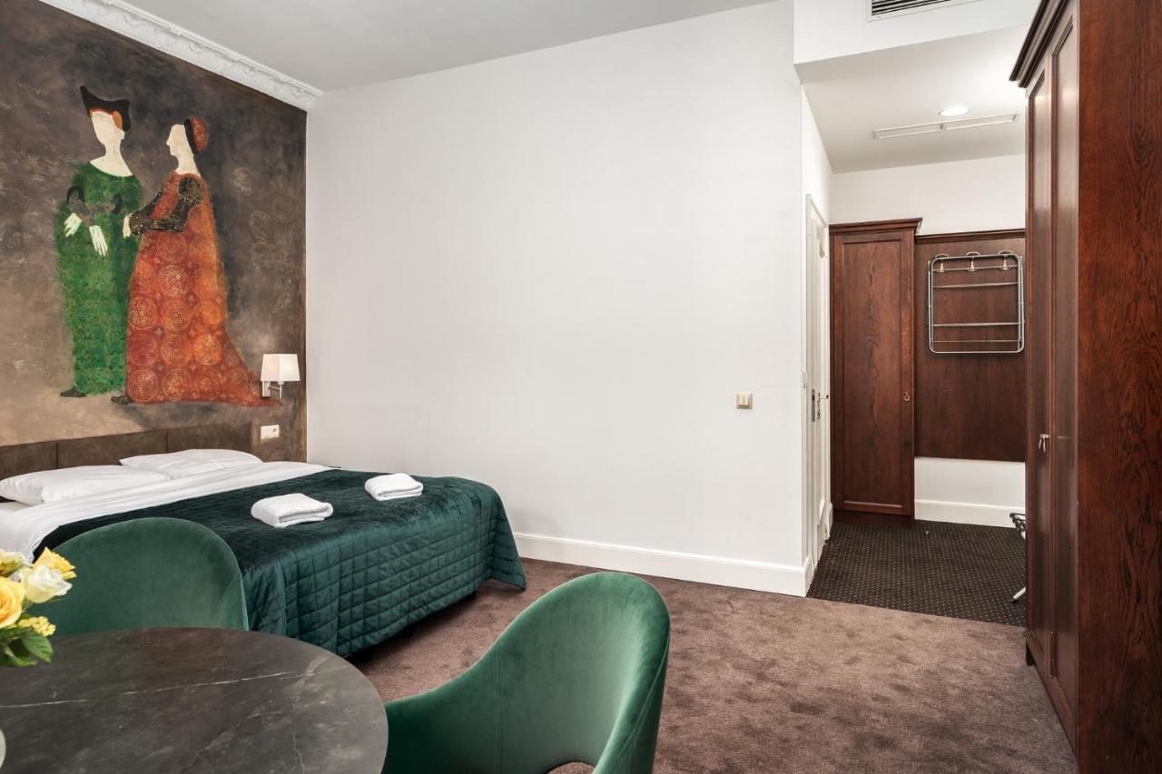 So In Apartment Sopot